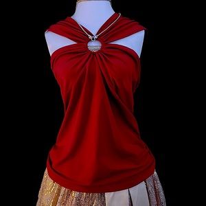Vintage Red cross ring top, super classy